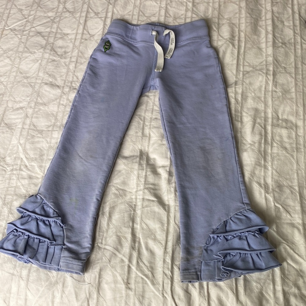 Purple ruffle pants 5T